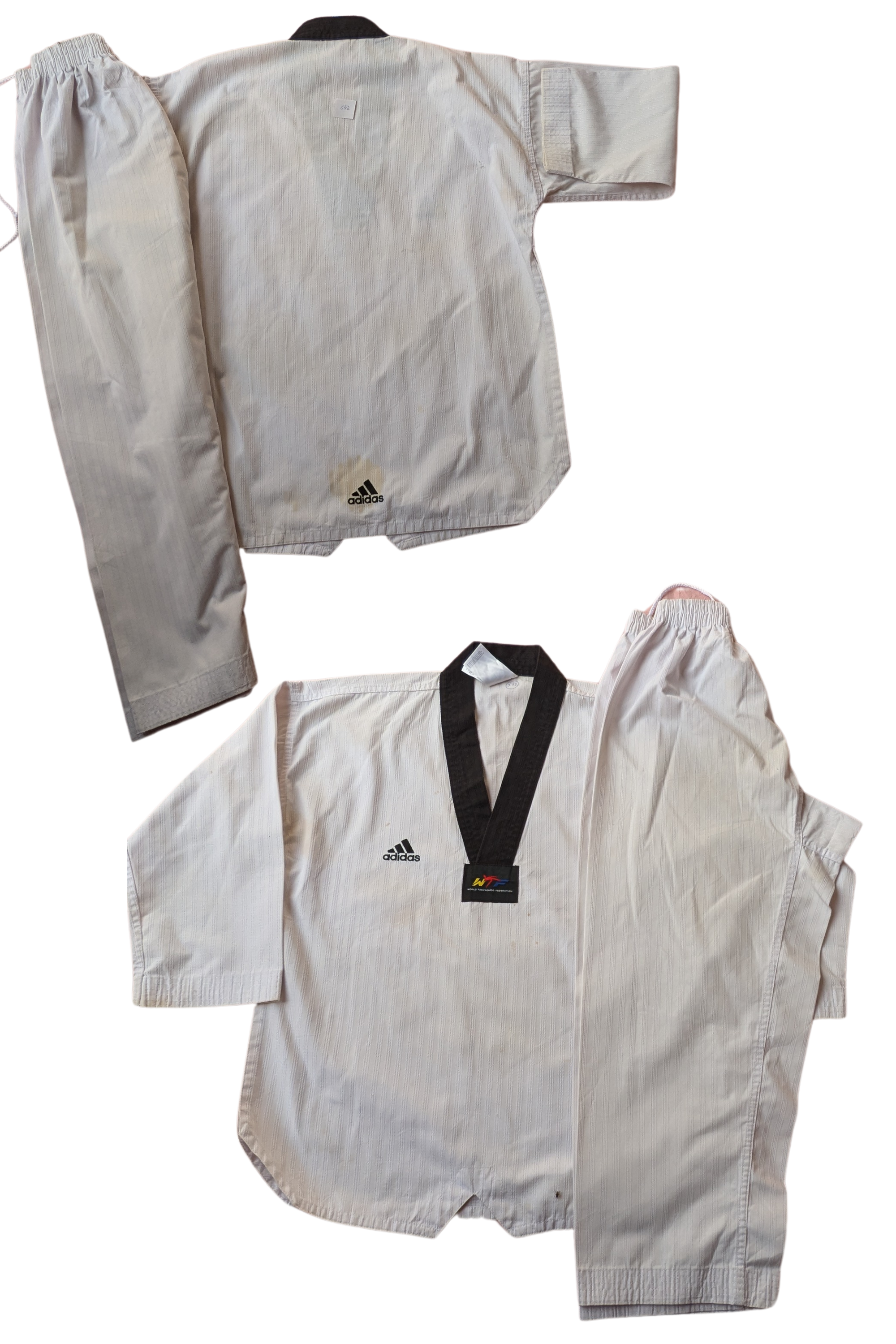 Taekwondo addidas uniform (150 sized /white color )